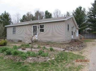 3726 Lake Ann Rd, Interlochen, MI 49643