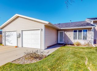 3056 25th St NW, Rochester, MN 55901