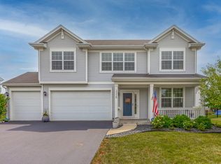 2329 Brookstone Dr, Bolingbrook, IL 60490