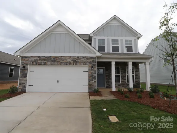 908 Barker St, Monroe, NC 28112