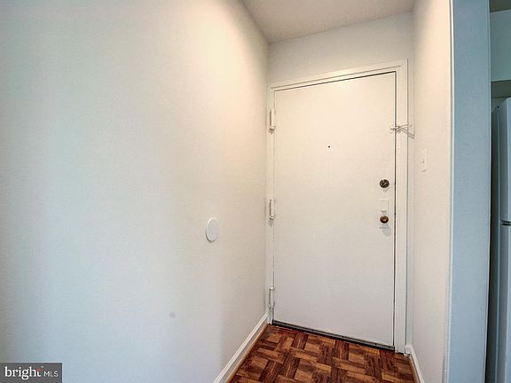 5th image of 7577 Margate Ct #5B-203