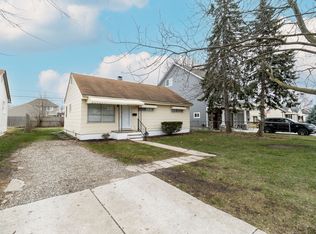 3170 Greenfield Rd, Berkley, MI 48072