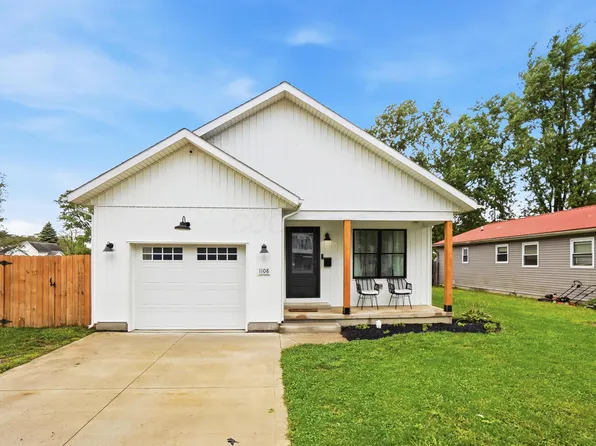 1108 E Paint St, Washington Court House, OH 43160