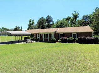 1875 Davis Cir #11, Clover, SC 29710