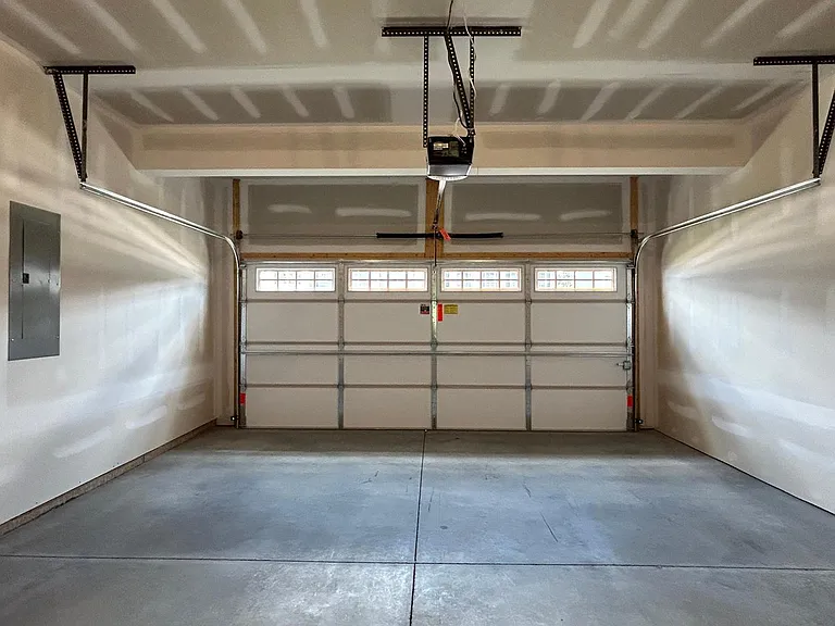 207 Sage Blvd — Photo 28