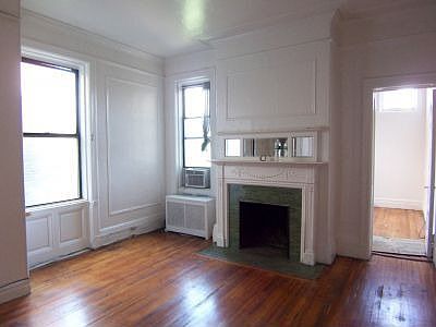 1st image of 121 W 79th St APT 3C