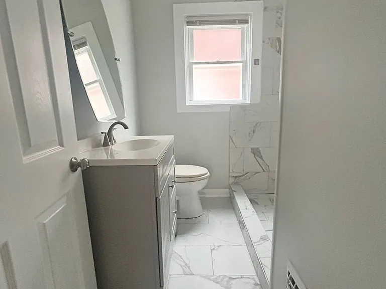 340 Glendora Ave — Photo 4