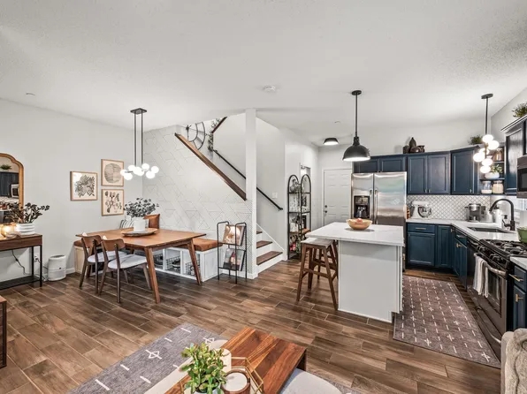 1004 Van White Memorial Blvd, Minneapolis, MN 55411