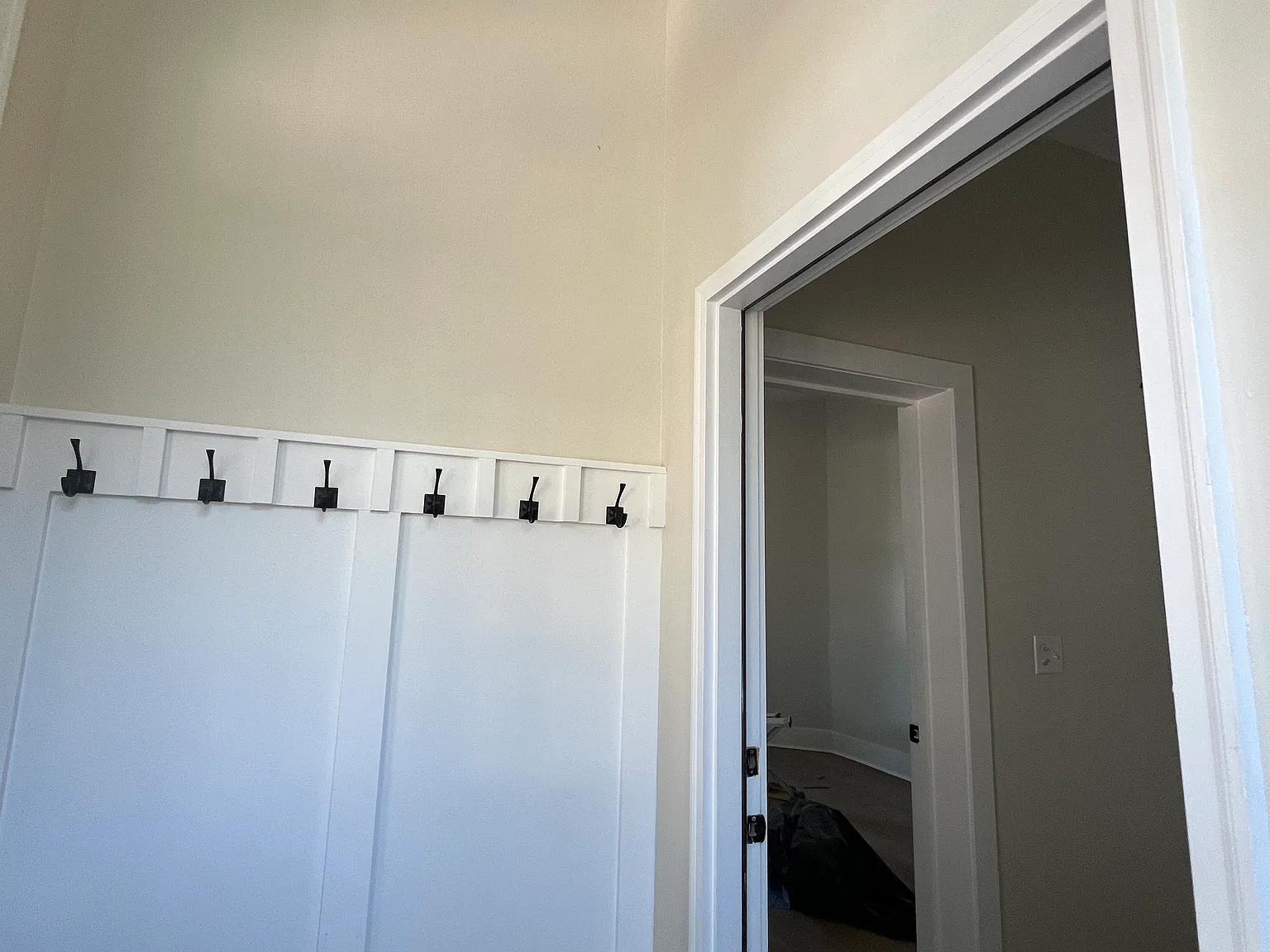 409 W 39th St — Photo 3