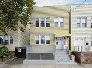 135 Roosevelt Ave #1, Jersey City, NJ 07304