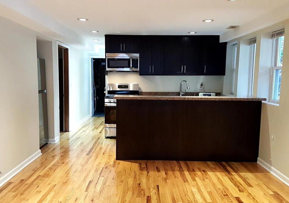 1st image of 3246 W Palmer St #Garden