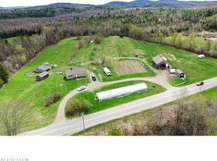 522 W Main St, Monroe, ME 04951