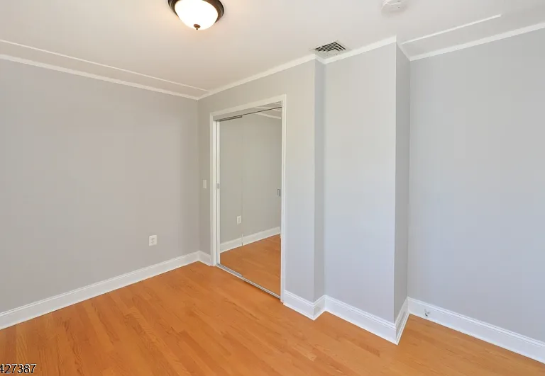 142 Grand Ave #2 — Photo 13
