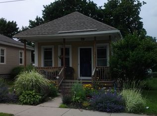 74 Thornton St, Albany, NY 12206