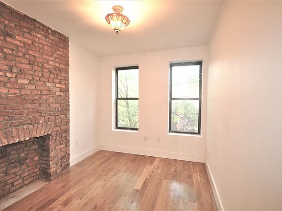 4th image of 623 Park Pl APT 3