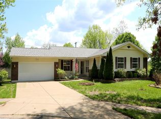 804 Windmill Dr, Ballwin, MO 63011