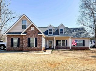 110 Autumn Ridge Dr, Griffin, GA 30224