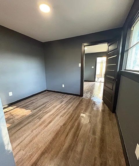 9407 Sandra St — Photo 18