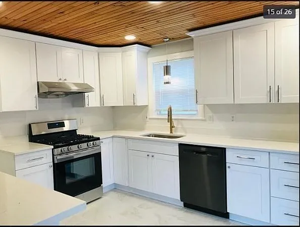 8 Logan Ave #8 — Photo 1