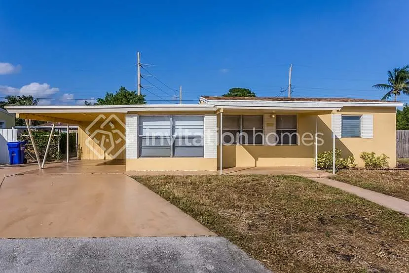 1513 NE 27th Ct