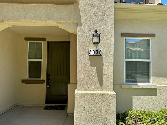 2nd image of 5036 Manzano St