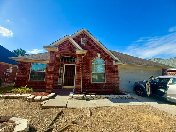 11126 Riverbank Ridge Ln, Houston, TX 77089