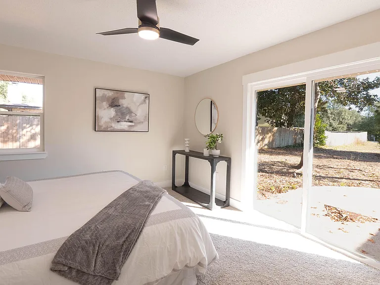 1 Stafford Cir — Photo 17
