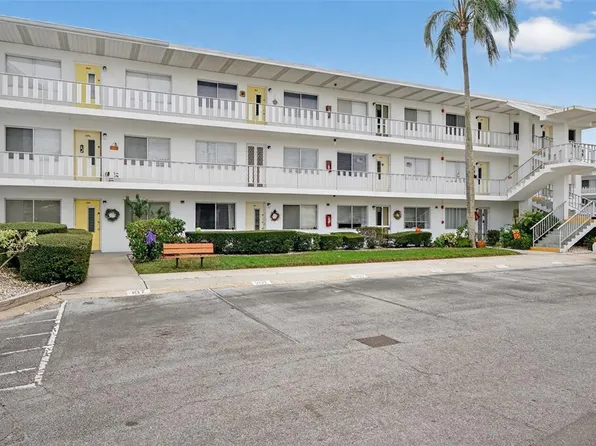 11100 86th Ave APT 108, Seminole, FL 33772