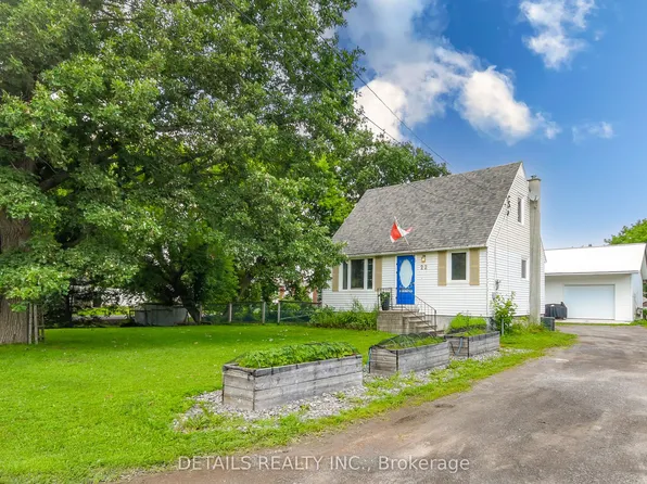 22 Colonel Murray St, Ottawa, ON K0A 2Z0