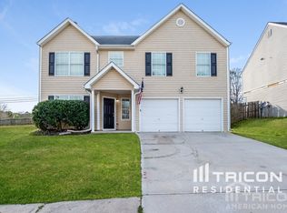 6479 E Meyer Dr, Morrow, GA 30260