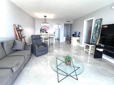 2930 Point East Dr APT E606, North Miami Beach, FL, 33160