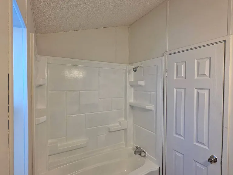 515 River Rd #25 — Photo 9