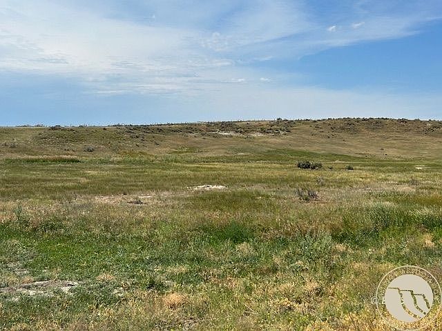 2nd image of 49 Log Creek Rd