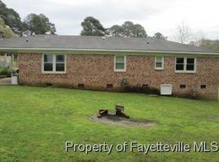 2618 Dumfries Dr, Fayetteville, NC 28306