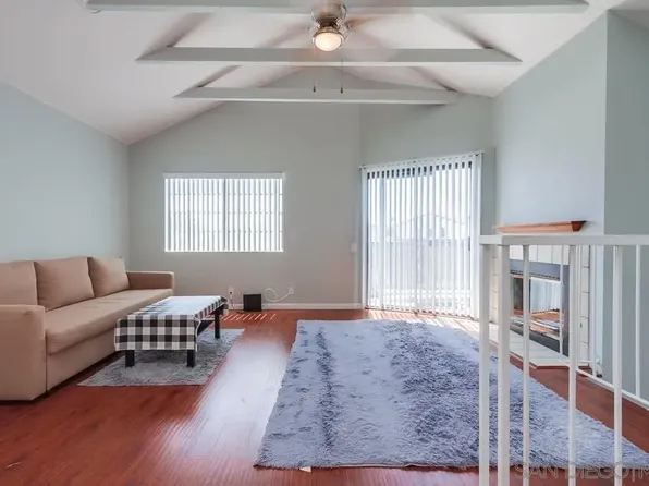 4527 Contour Blvd APT 4, San Diego, CA 92115
