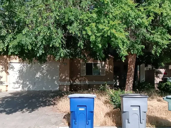9562 N Archie Ave, Fresno, CA 93720