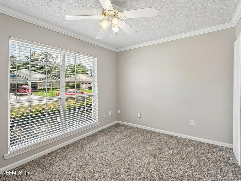 1219 Stern Way — Photo 17