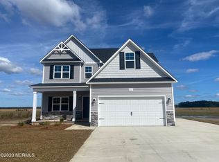 112 Cherry Ridge Ct, Richlands, NC 28574