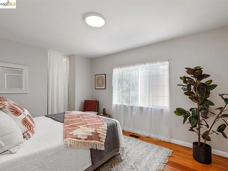 903 Santa Fe Ave — Photo 20