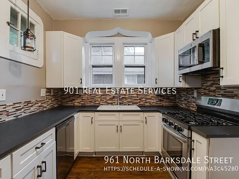 961 N Barksdale St — Photo 10