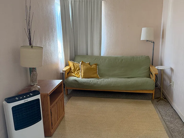 220 N Foch St #3 — Photo 2