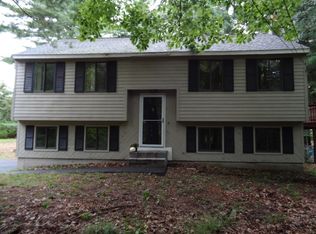 3 Colleen Rd, Nashua, NH 03062