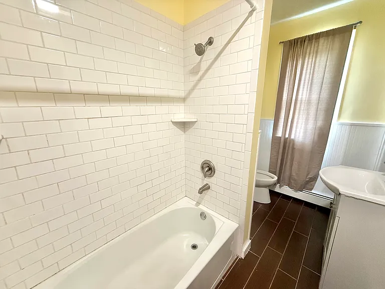 332 South St — Photo 17