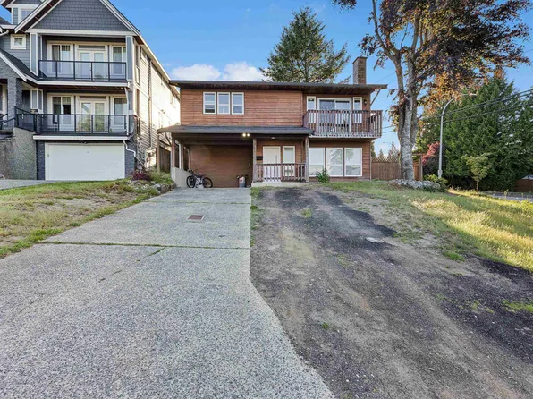 7991 138a St, Surrey, BC V3W 7E8