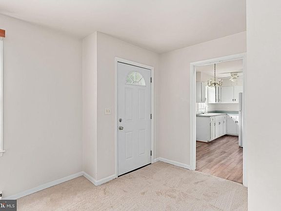 2nd image of 14208 Springfield Ln