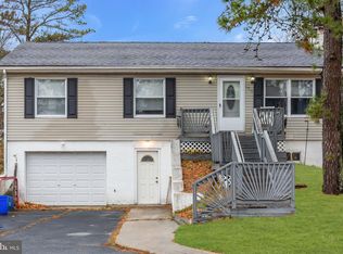 5926 Berry Dr, Mays Landing, NJ 08330