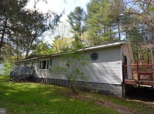 38 Appalachian Trail Rd, Gardners, PA 17324
