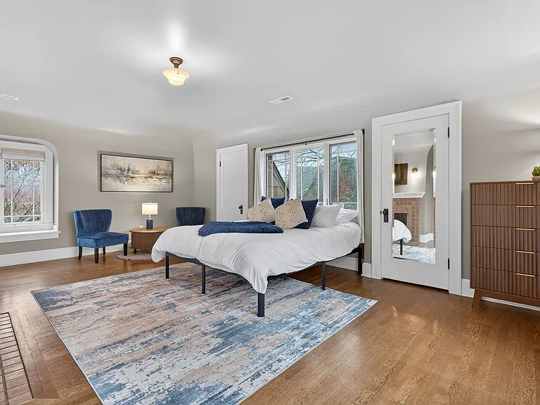 2028 NE Alameda Dr — Photo 29