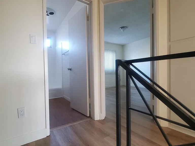 640 Imperial Ave — Photo 8