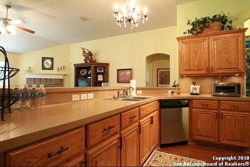 3rd image of 1817 Sunspur Dr